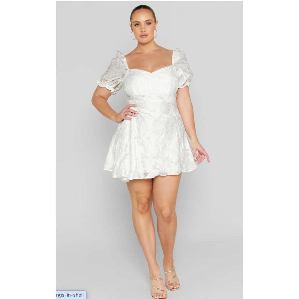 Showpo Brailey Mini Dress White Puff Sleeve Fit & Flare Jacquard Size 12 NWT